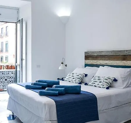 White House Civico 28 Bed & Breakfast Salerno