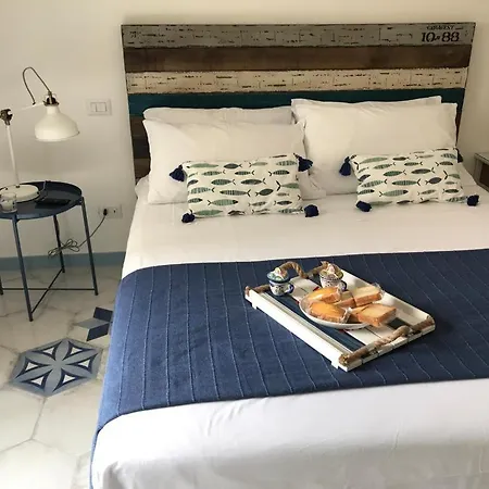 Bed & Breakfast White House Civico 28 Salerno